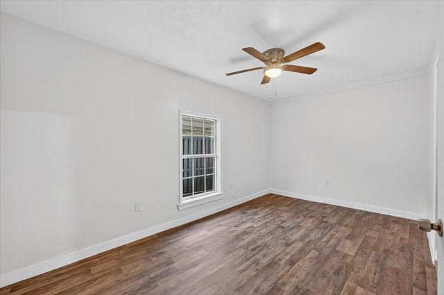 538 Pemberton Hill Road, Dallas, TX 75217