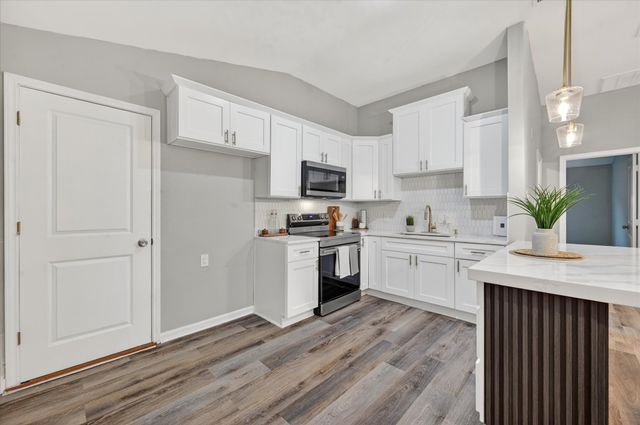 538 Pemberton Hill Road, Dallas, TX 75217