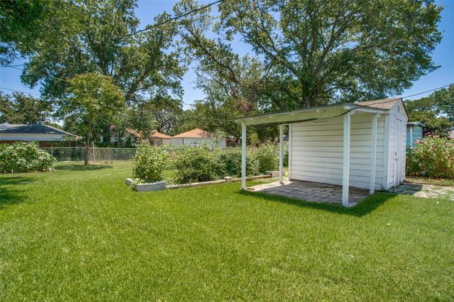 3724 Almazan Drive, Dallas, TX 75220