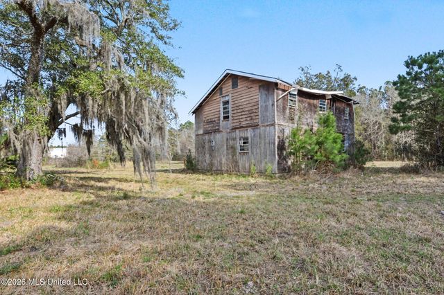 9061 Ms-603, Bay Saint Louis, MS 39520