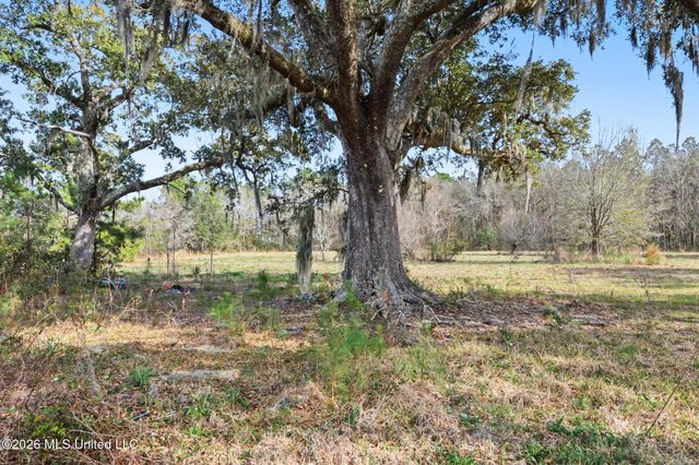 9061 Ms-603, Bay Saint Louis, MS 39520