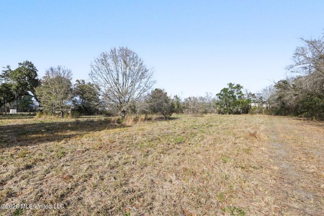 9061 Ms-603, Bay Saint Louis, MS 39520