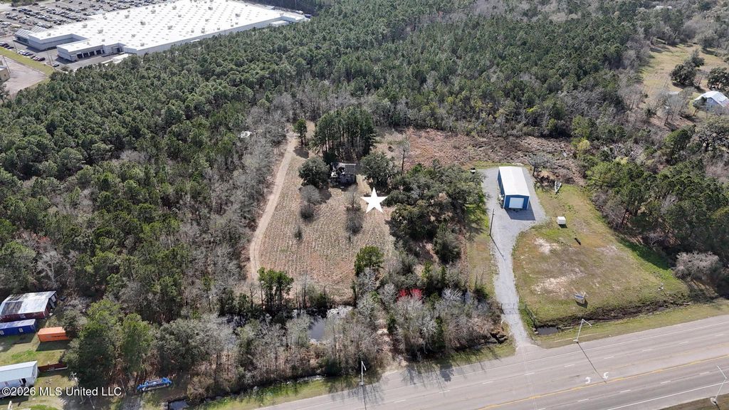 9061 Ms-603, Bay Saint Louis, MS 39520