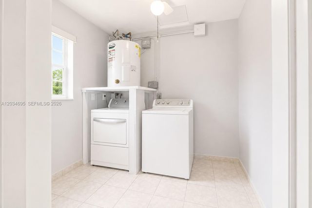 9120 SW 16th St, Miami, FL 33165