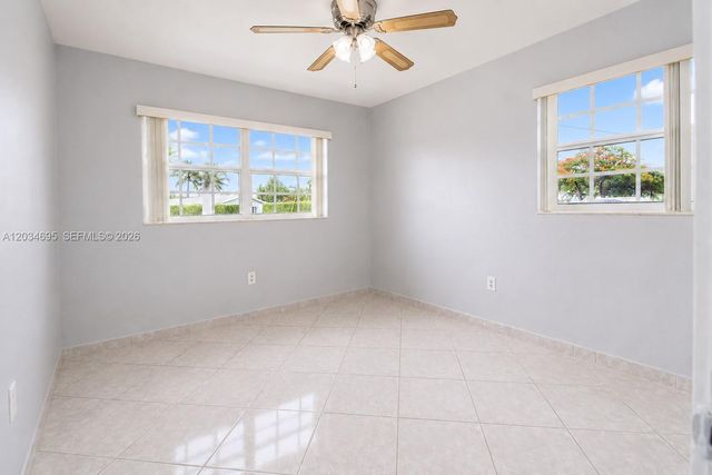9120 SW 16th St, Miami, FL 33165