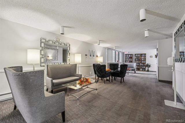 14300 E Marina Drive 207, Aurora, CO 80014