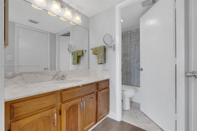 3200 Port Royale Dr N 1104, Fort Lauderdale, FL 33308
