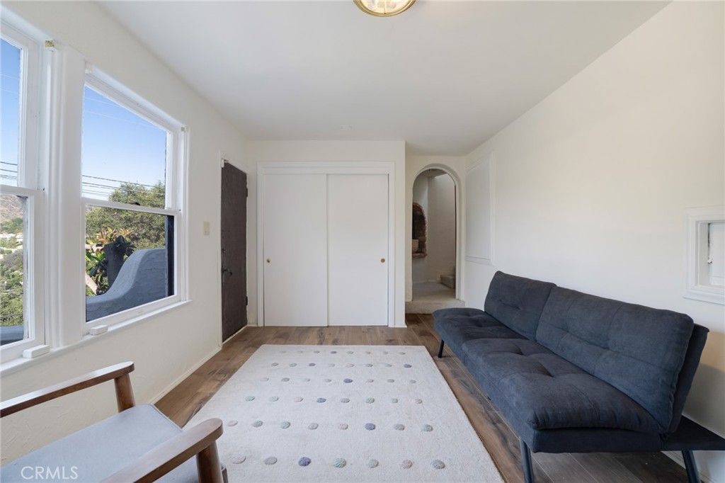Image 26 of property listing at 7166 Woodrow Wilson, Los Angeles, CA 90068