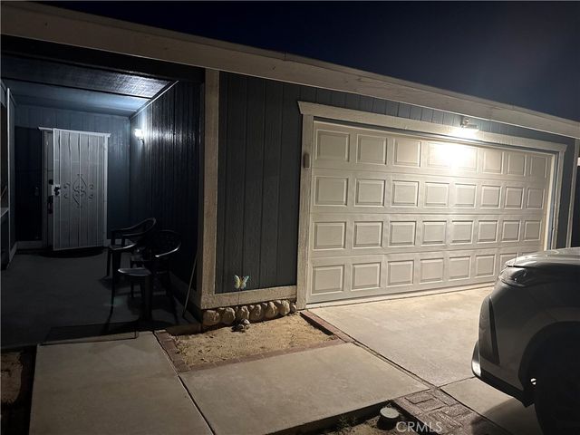15984 Coronado, Victorville, CA 92394