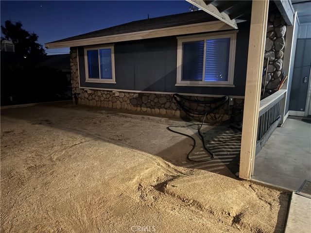 15984 Coronado, Victorville, CA 92394