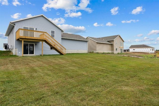 834 Indigo Drive, Palo, IA 52324