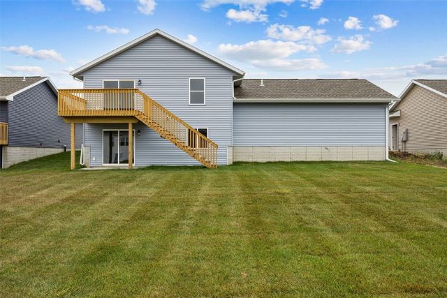 834 Indigo Drive, Palo, IA 52324