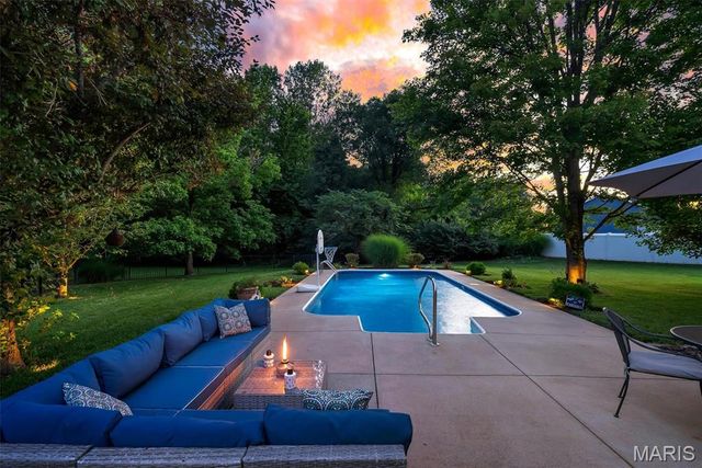 5280 Summer Circle, Imperial, MO 63052