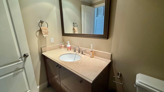 3300 NE 36th Street 507, Fort Lauderdale, FL 33308