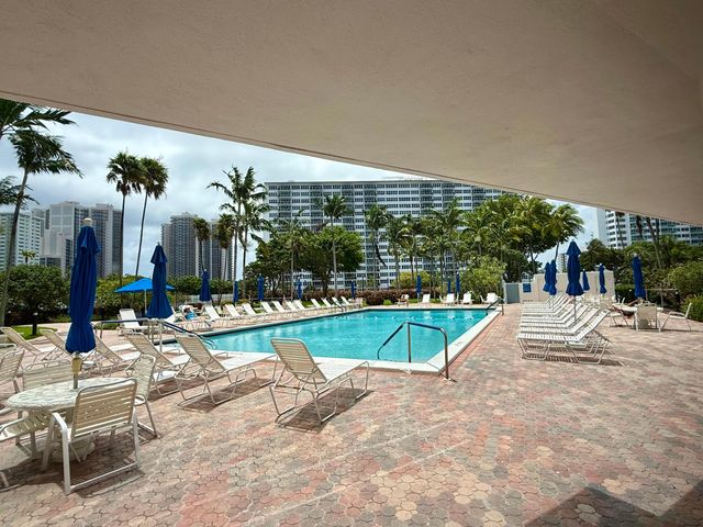 3300 NE 36th Street 507, Fort Lauderdale, FL 33308