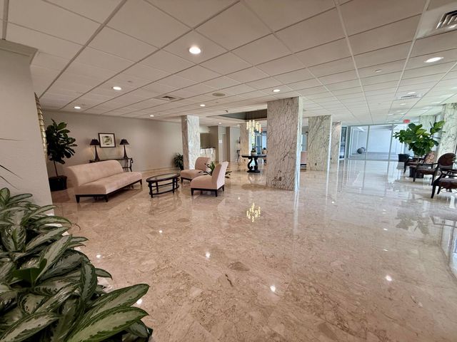 3300 NE 36th Street 507, Fort Lauderdale, FL 33308