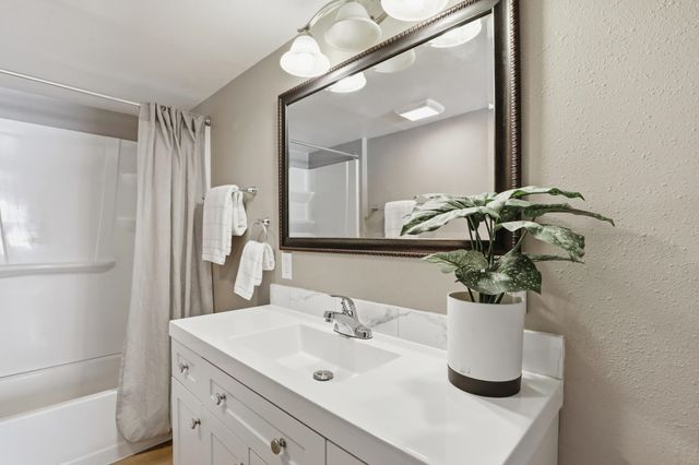 427 E Euclid Ave, Spokane, WA 99207