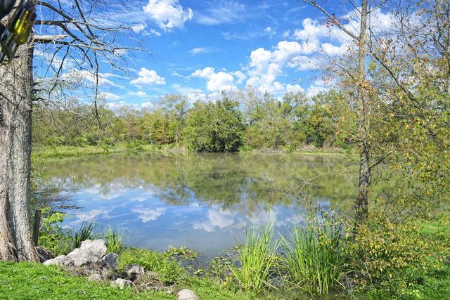 2381 Highway 1, Raceland, LA 70394