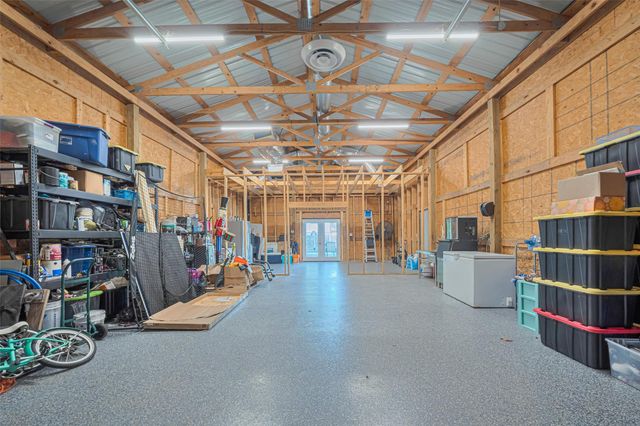 218 Beaumont Drive, Magnolia, TX 77354