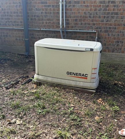 218 Beaumont Drive, Magnolia, TX 77354