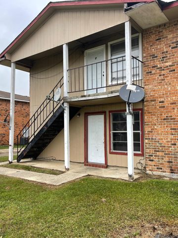 5125 Weston St, Baker, LA 70714
