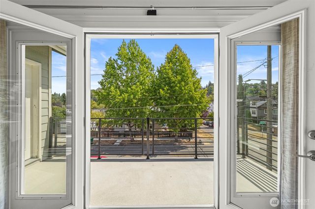 101 Martin Luther King Jr Way East E, Seattle, WA 98112