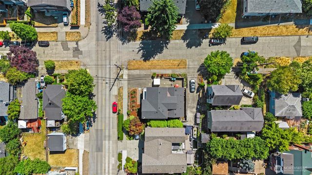 101 Martin Luther King Jr Way East E, Seattle, WA 98112