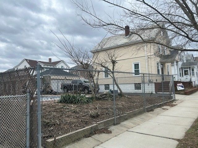 210 Clifford St., New Bedford, MA 02745