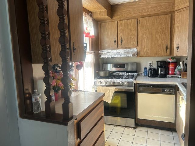 210 Clifford St., New Bedford, MA 02745