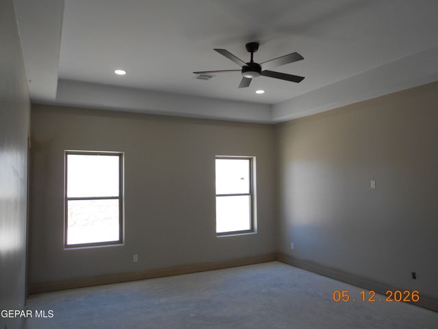205 EMERALD ROCK Place, El Paso, TX 79928