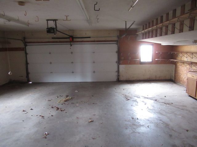 153 Lake Road, Seymour, IL 61875