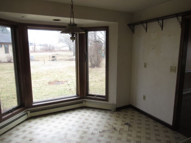 153 Lake Road, Seymour, IL 61875