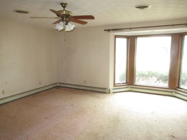 153 Lake Road, Seymour, IL 61875