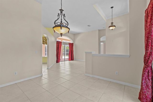 731 WATERSIDE COURT, Tarpon Springs, FL 34689
