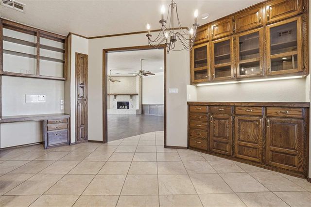 310 NW 32nd St, Lawton, OK 73505