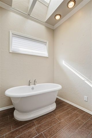 310 NW 32nd St, Lawton, OK 73505