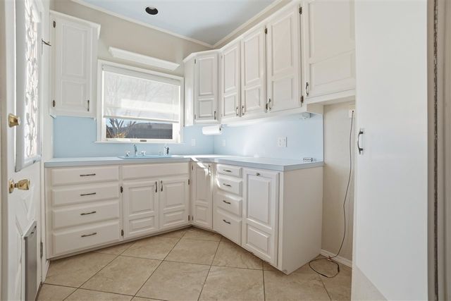 310 NW 32nd St, Lawton, OK 73505