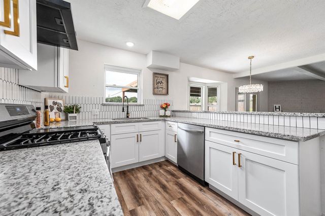 12930 Dakar Drive, Houston, TX 77065
