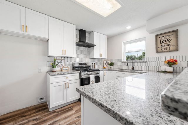 12930 Dakar Drive, Houston, TX 77065