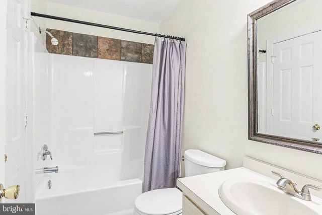 610 COLONIAL VIEW ROAD, Mechanicsburg, PA 17055