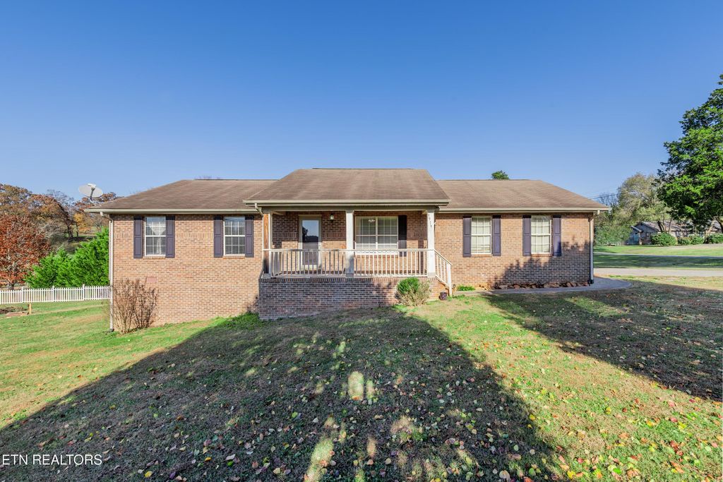 3919 Morganton Rd, Maryville, TN 37801