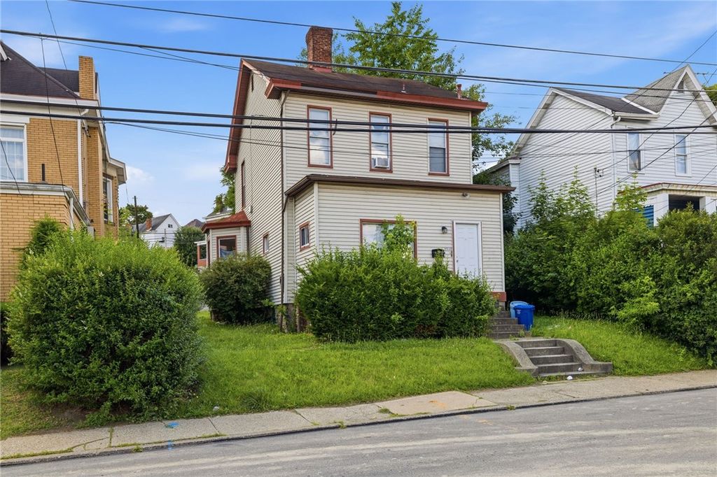 2949 Chartiers Ave, Sheraden, PA 15204