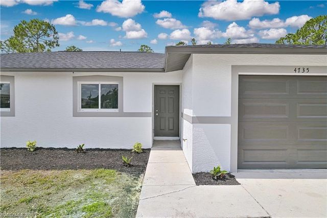 4735 28th ST SW, Lehigh Acres, FL 33973