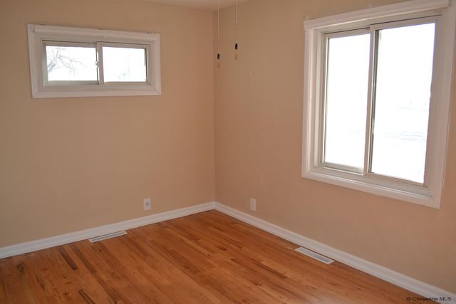 800 E 3RD ST, Cheyenne, WY 82007