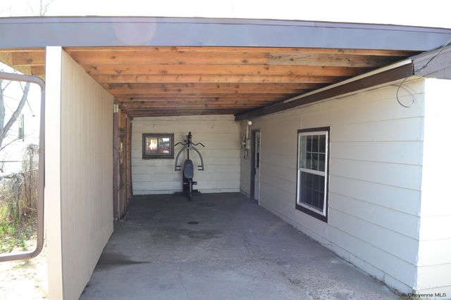 800 E 3RD ST, Cheyenne, WY 82007