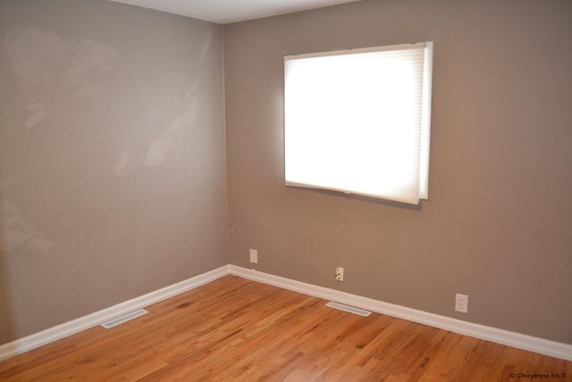 800 E 3RD ST, Cheyenne, WY 82007