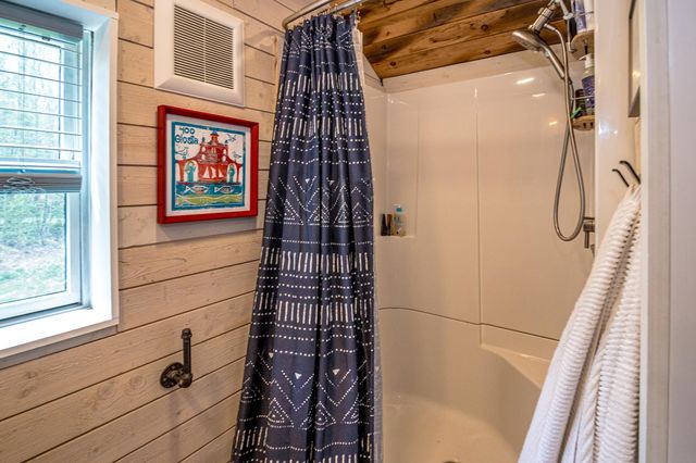 1665 Johnson Road, Concord, VT 05824