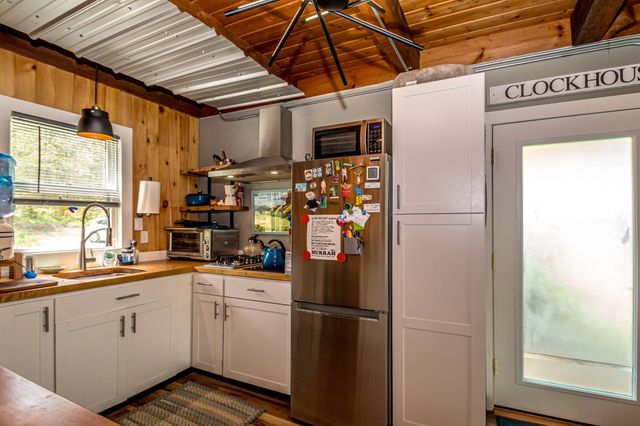 1665 Johnson Road, Concord, VT 05824