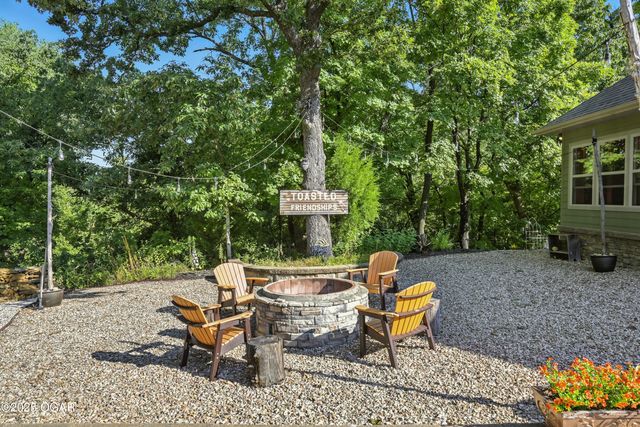 201 Tee Lane, Carl Junction, MO 64834