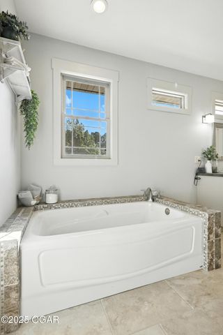 201 Tee Lane, Carl Junction, MO 64834